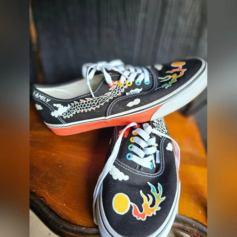 Vans X Kaitlin Chan Pride/Awareness Authentic Sneakers M-10.5 W-12 - Picture 5 of 12
